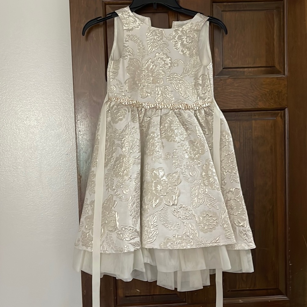 Rare edition, girls dress size 6x